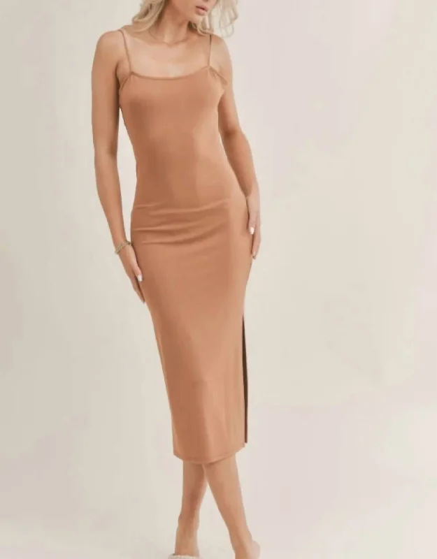 Spice Midi Stretch Dress In Camel