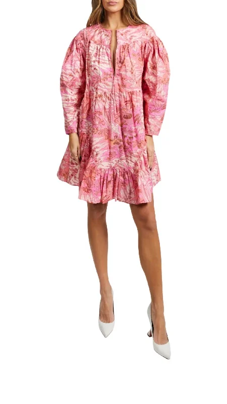 Leiko Floral Dress In Pink