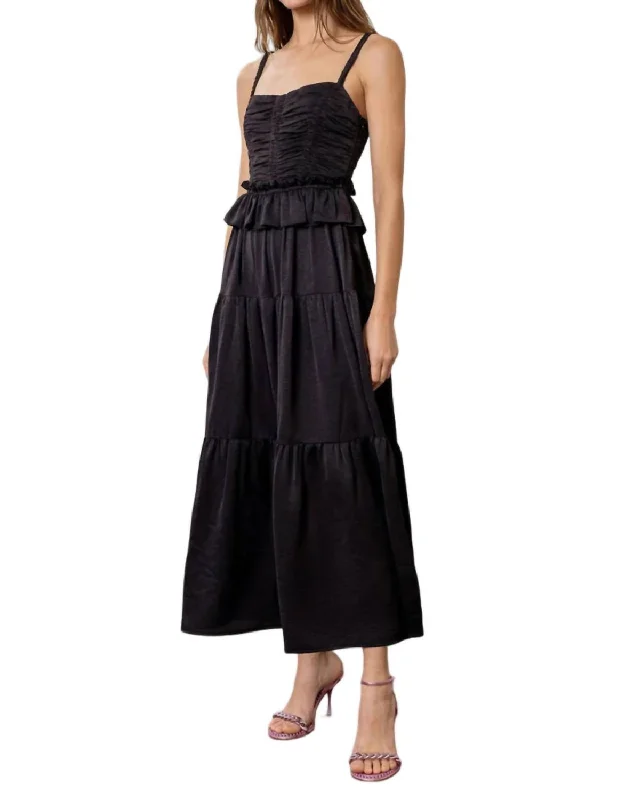 Shirred Midi Dress In Black