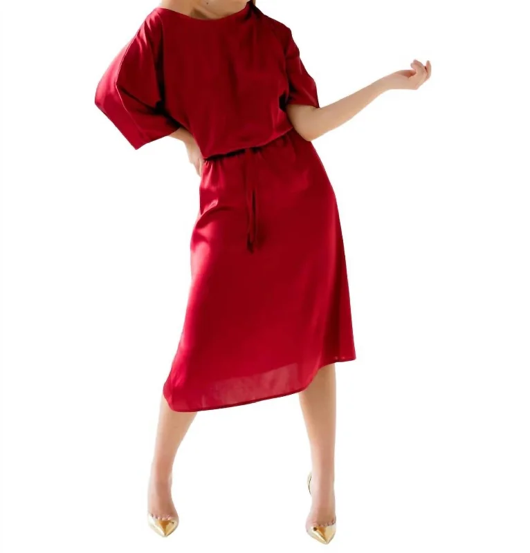 Melania Silk Dress In Red