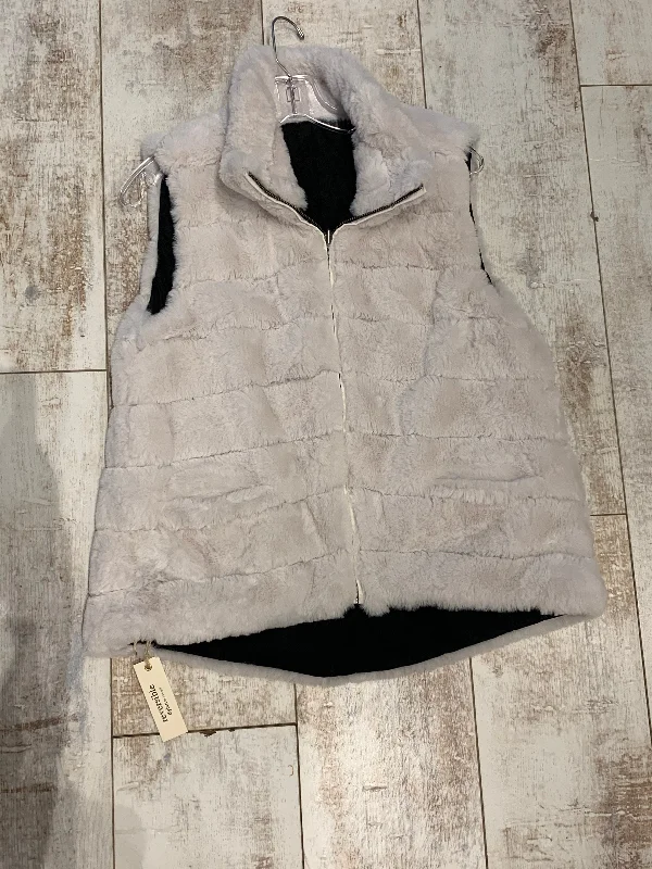 Dylan Reversible Fur Love Vest Vintage White